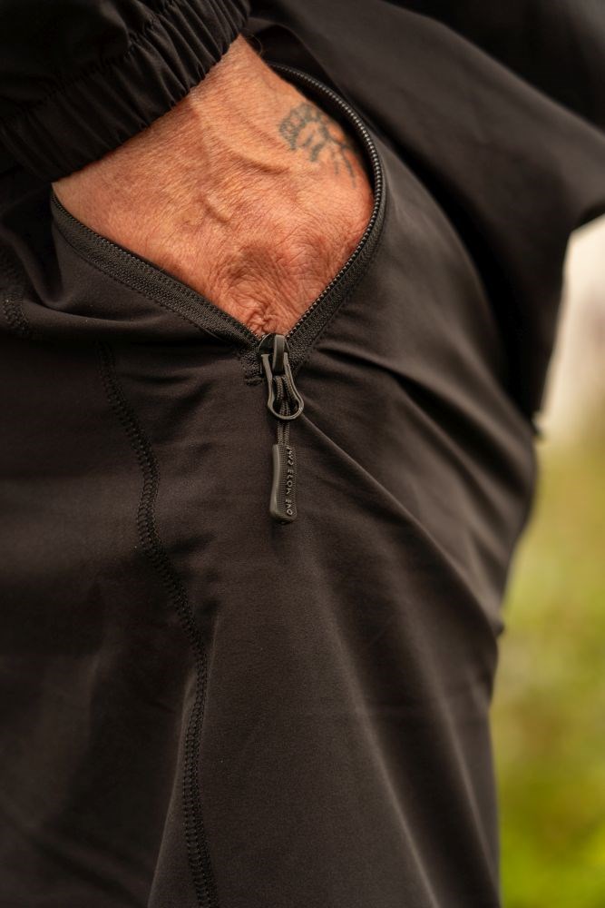 One More Cast Kalhoty Date Knight Lightweight Trousers (9)